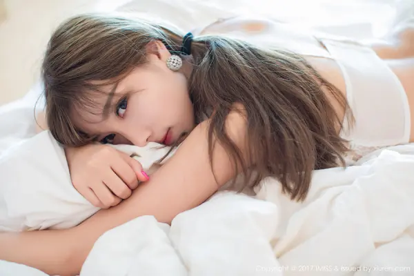 Vol. 0183 杨晨晨sugar(46P)
