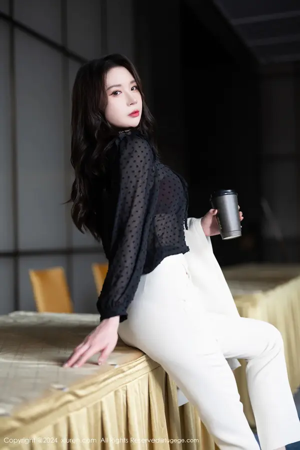 Vol. 08354 梦心玥(91P)