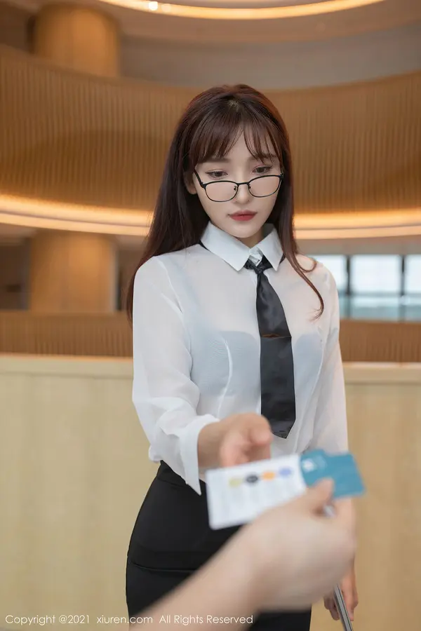 Vol. 03705 陆萱萱(84P)