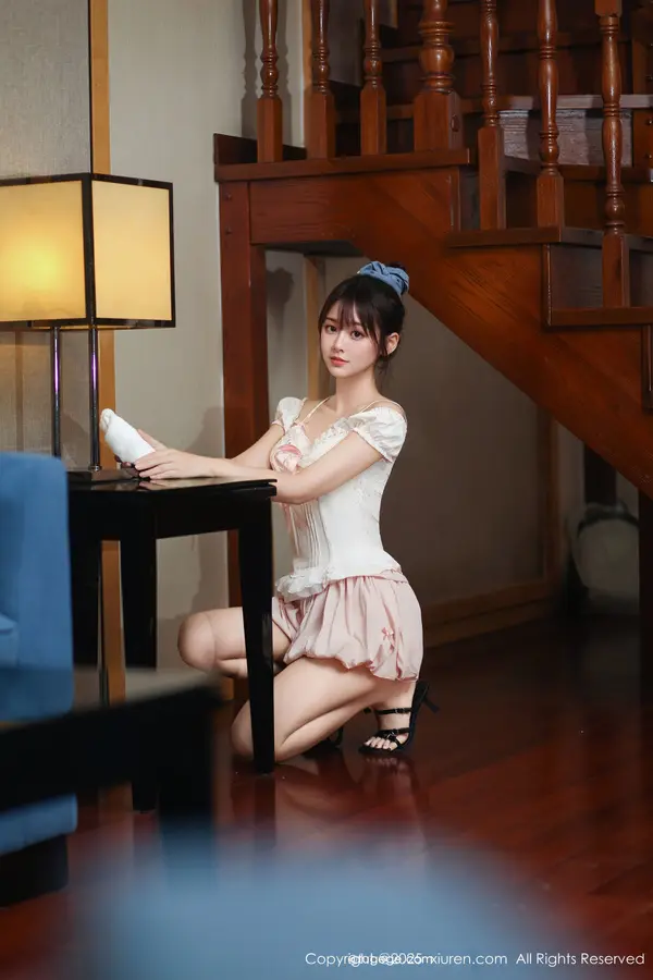 Vol. 10730 炎恬kitty(70P)