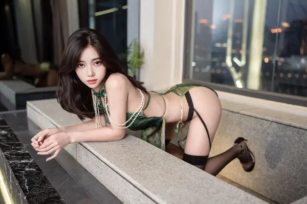 Vol. 0374 时安安《私购流出》(90P + 3V)