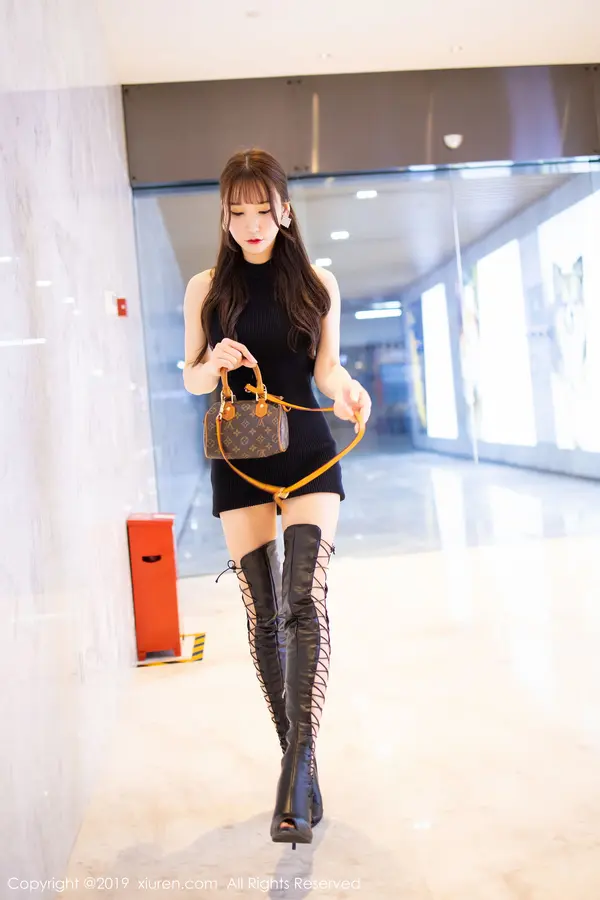 Vol. 01629 周于希Sandy(66P)