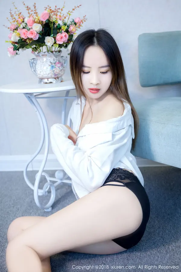 Vol. 00909 涵涵猫(51P)