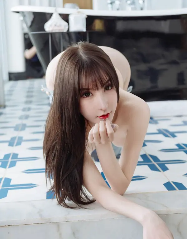 Vol. 0246 周于希Sandy(71P)