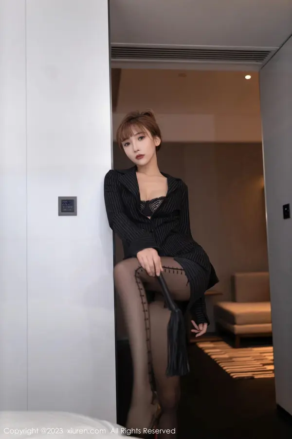 Vol. 07675 陆萱萱(76P)