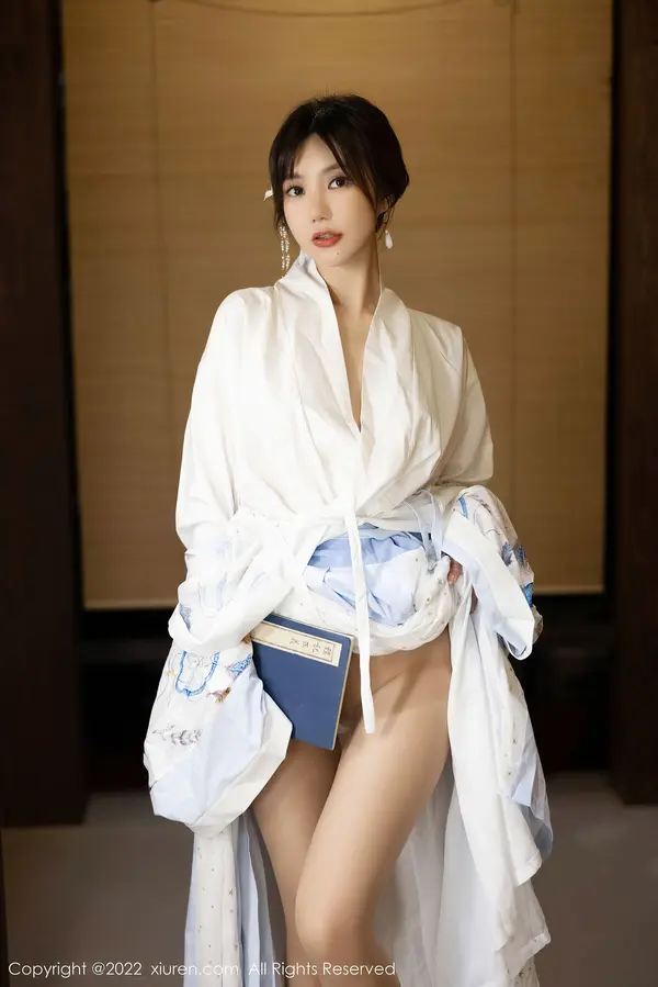 Vol. 05569 绮里嘉ula(76P)