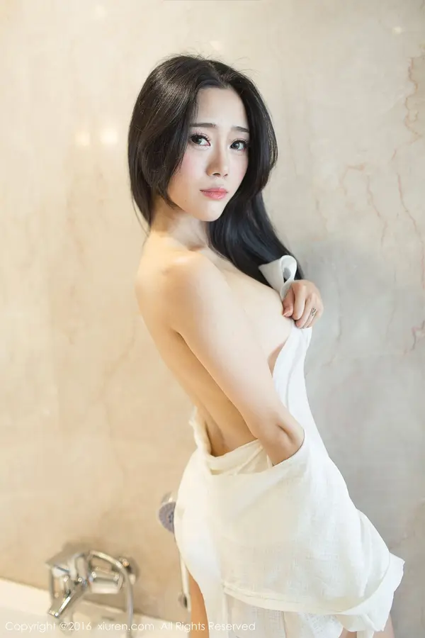 Vol. 00519 兜豆靓Youlina(53P)