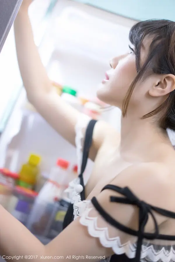Vol. 00814 兜豆靓Youlina(51P)