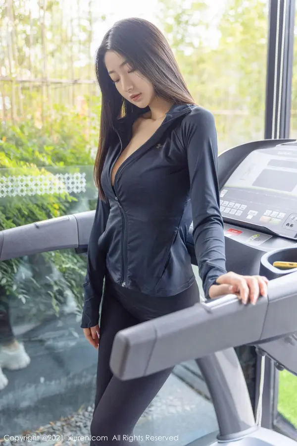 Vol. 04140 熊小诺(92P)
