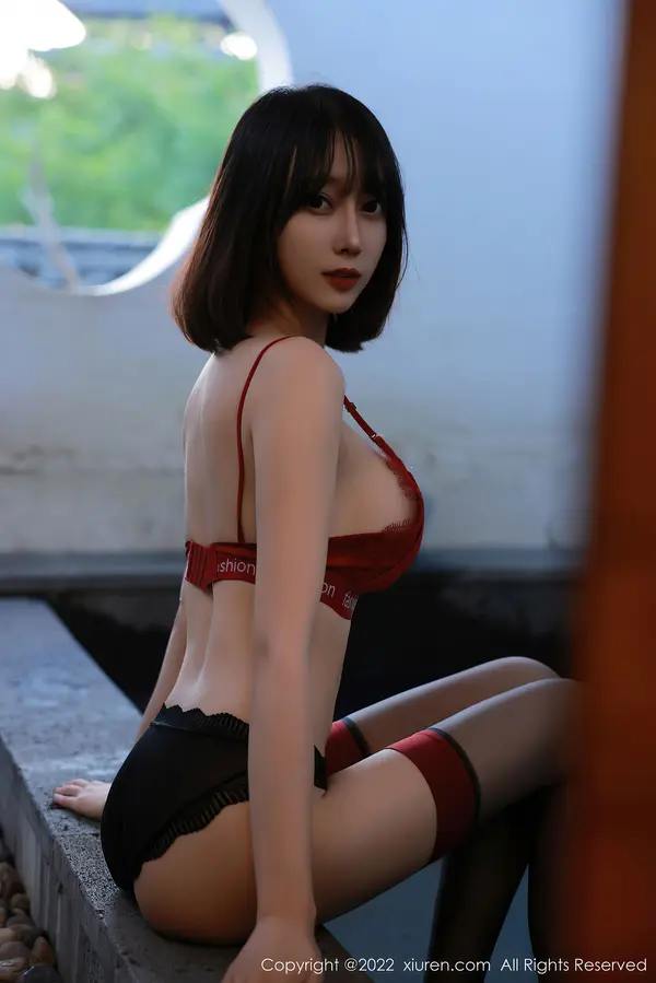 Vol. 05283 玥儿玥er(53P)