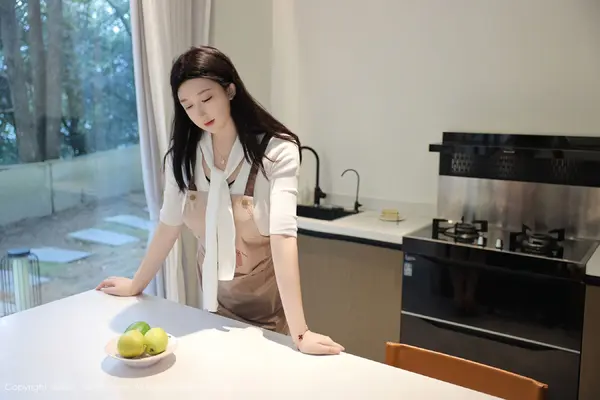 Vol. 11207 奶思兔(81P)