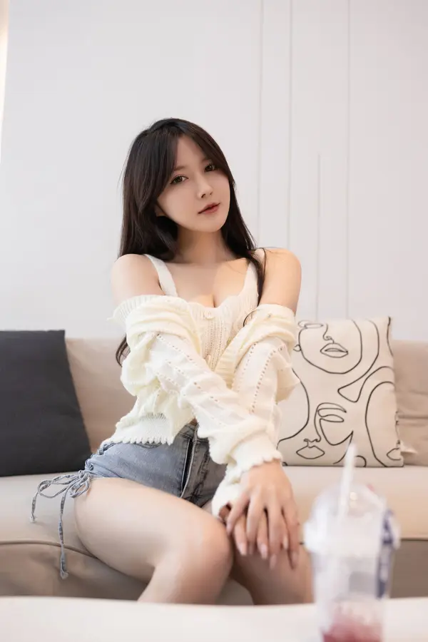 鱼子酱Fish《甜春写真》(130P)
