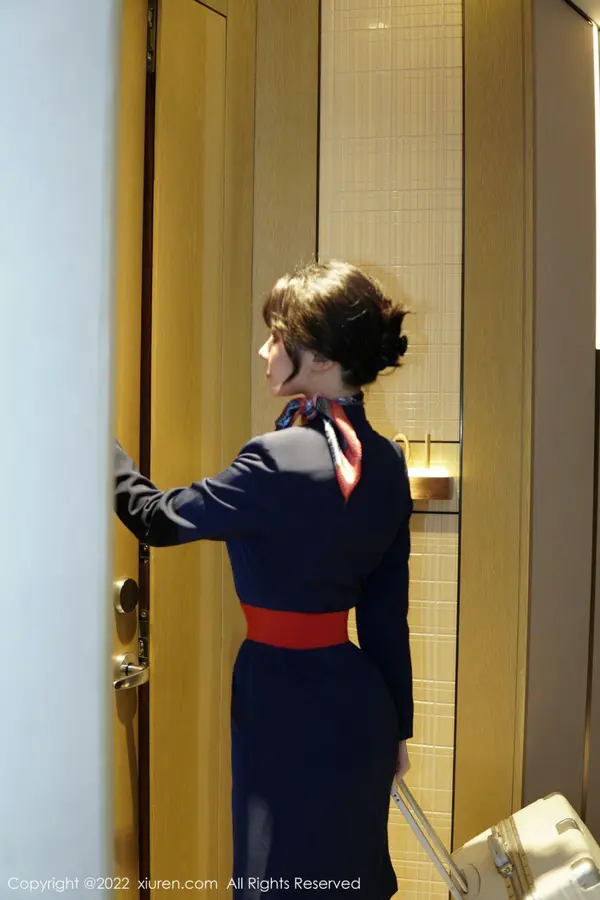 Vol. 06048 桃桃子_(83P)