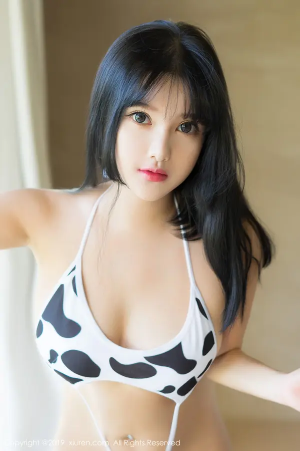 Vol. 01603 小尤奈(51P)