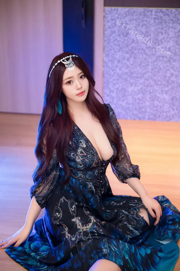 Vol. 9403 蛋蛋宝《私购流出》(83P + 3V)