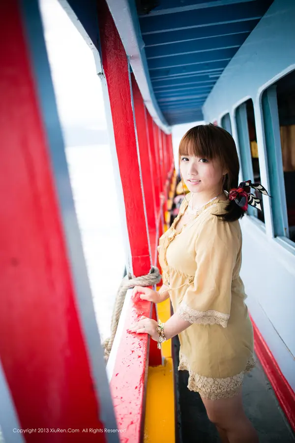 Vol. 00053 默漠无荢(100P)