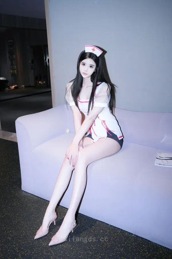 Vol. 9241 Erikaki《私购流出》(79P + 3V)