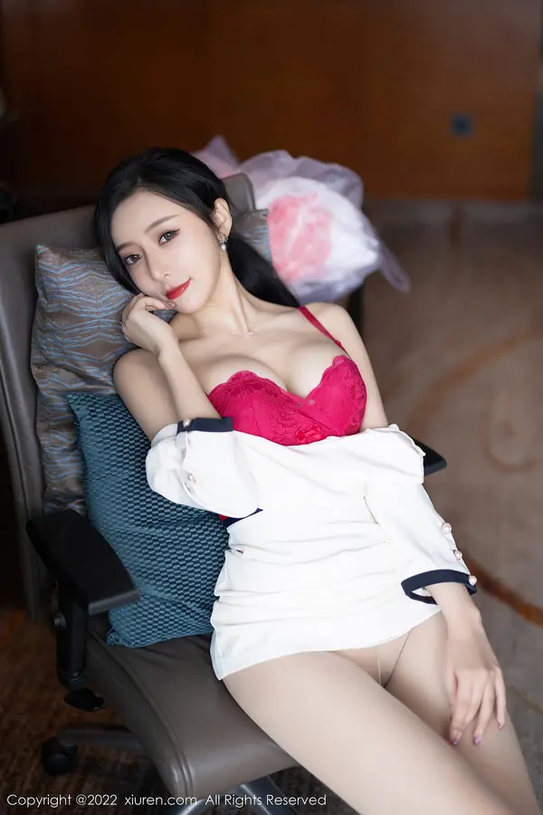 Vol. 04963 王馨瑶yanni(72P)