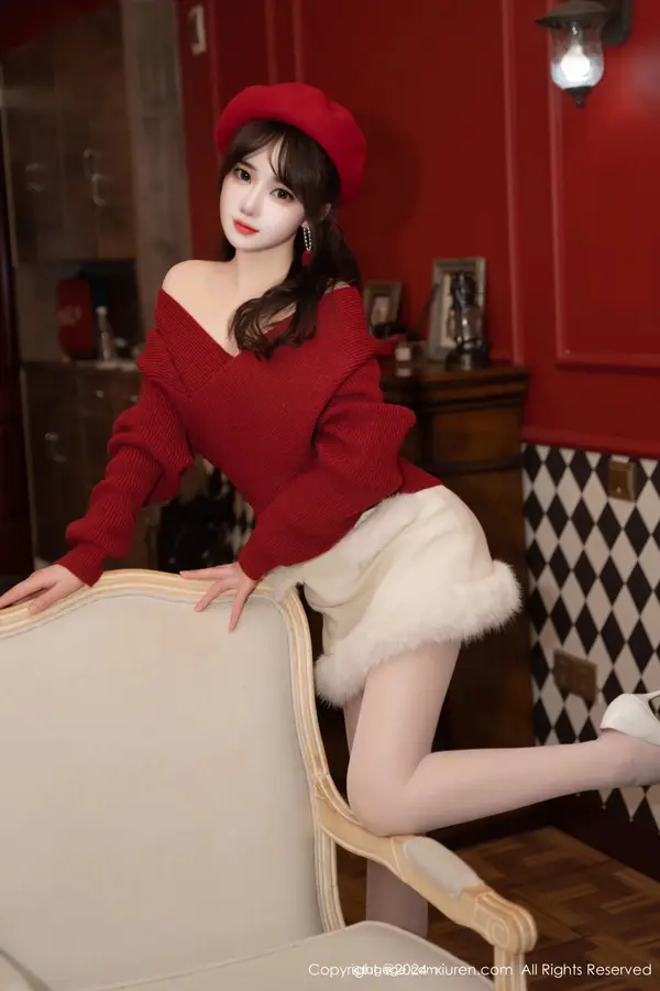 Vol. 08551 林月月(82P)