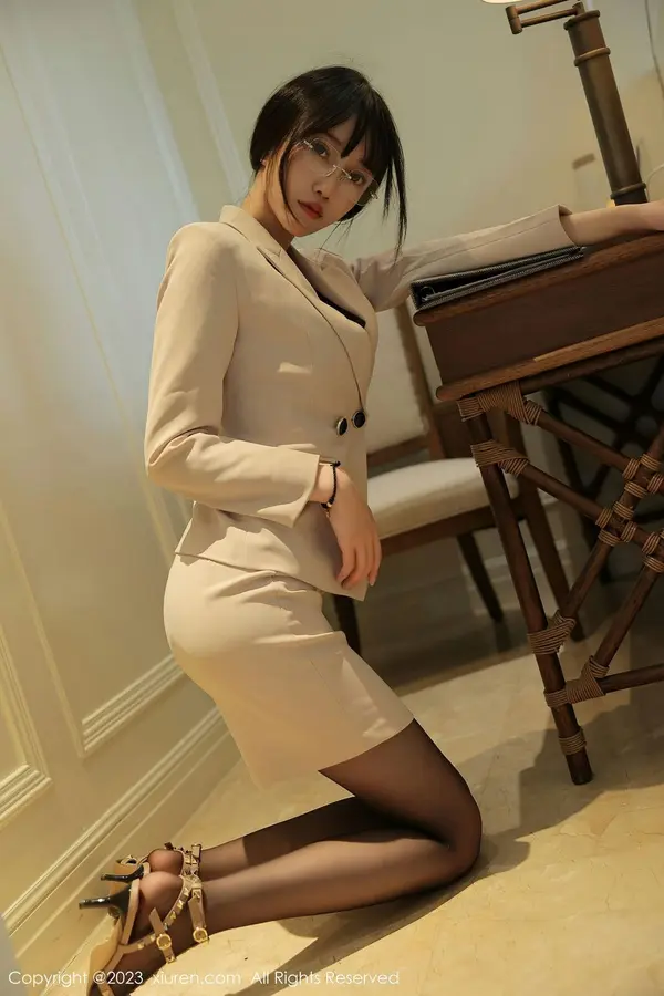 Vol. 06428 玥儿玥er(57P)