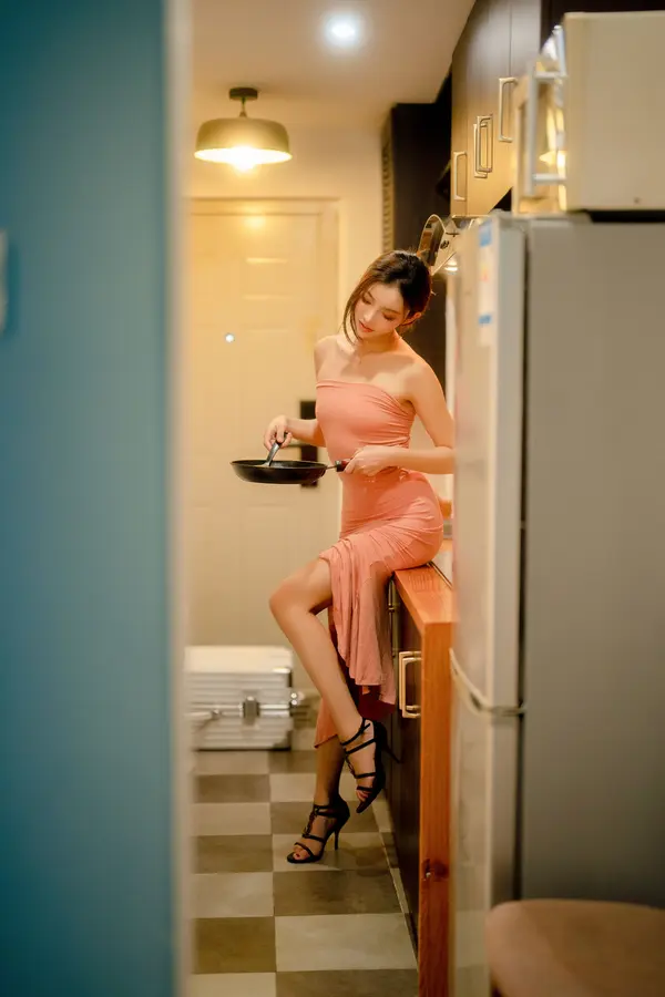 加朵babe《私家厨房》(105P)