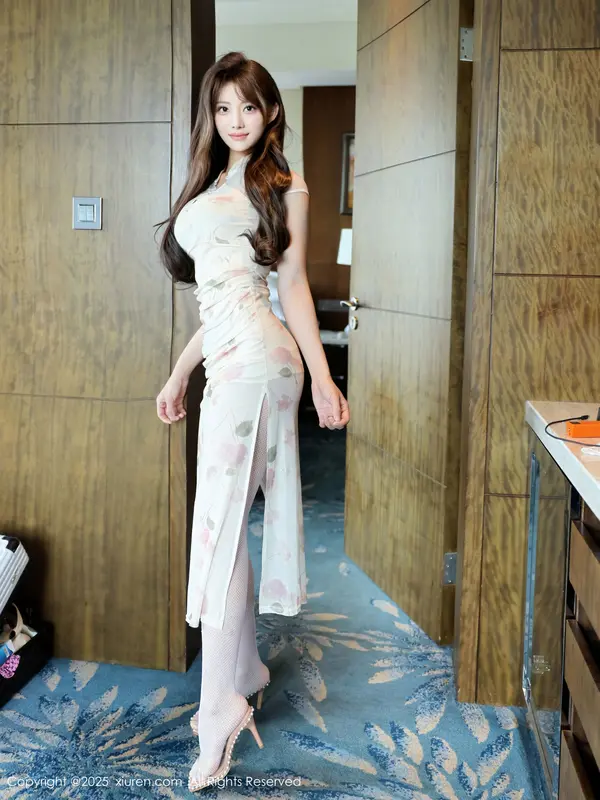 Vol. 10364 梨霜儿(81P)