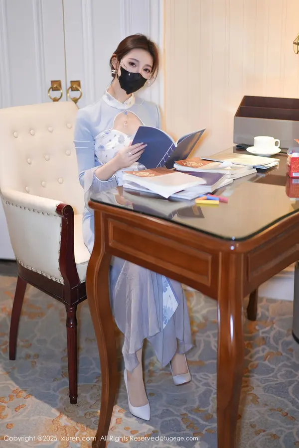 Vol. 11033 Twins-桃桃(81P)
