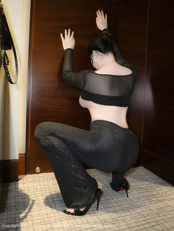 Vol. 09725 风景尤美(75P)