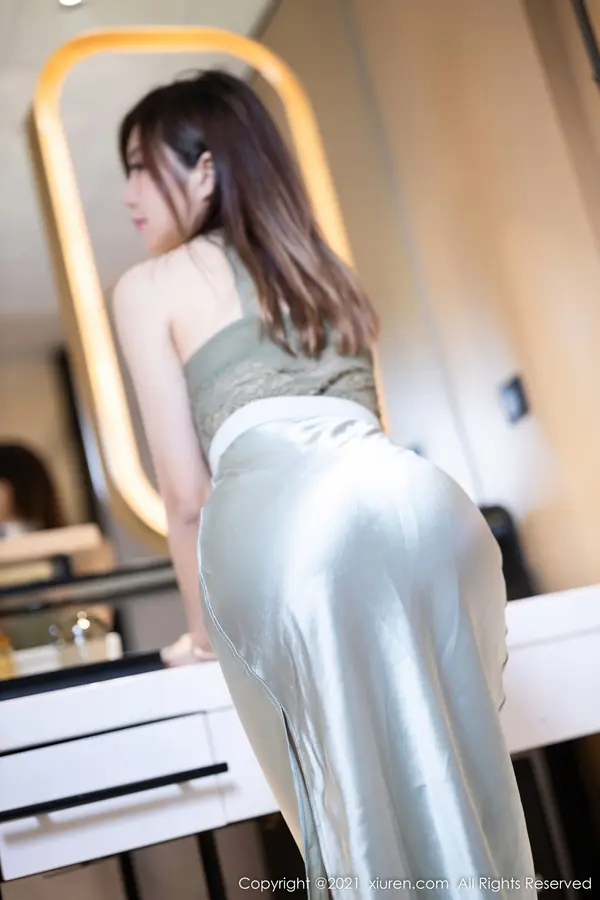Vol. 04353 绮里嘉(49P)