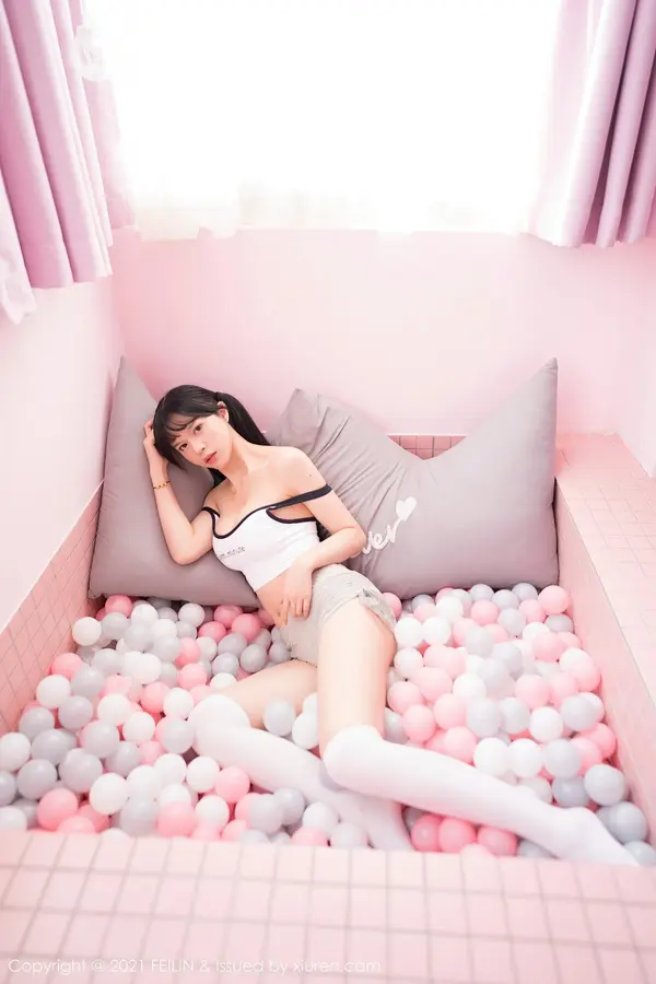 Vol. 0364 桃香子(41P)