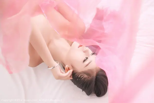 Vol. 00244 史雨姐姐(51P)