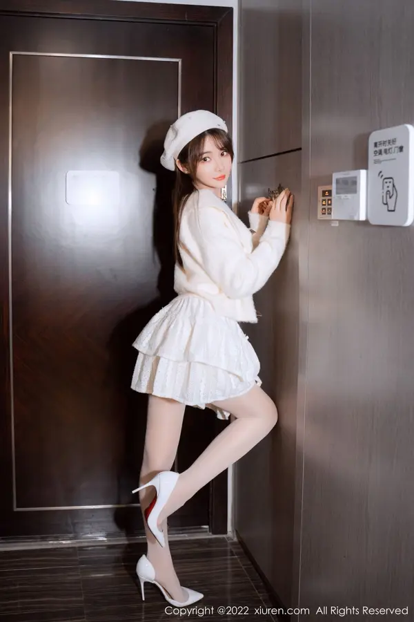 Vol. 06025 婠婠么(69P)