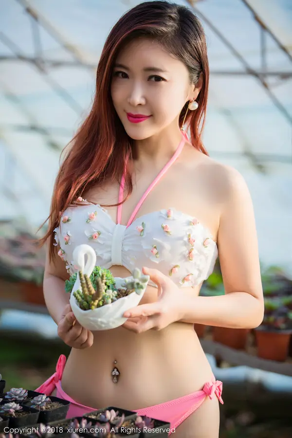 Vol. 00924 西希白兔(50P)