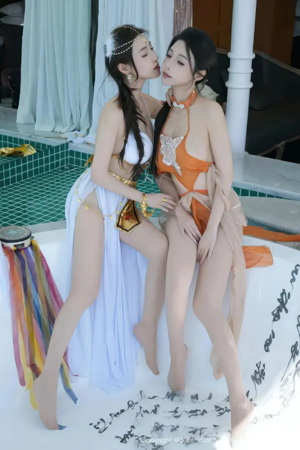 Vol. 11315 Twins-桃之夭夭(84P)