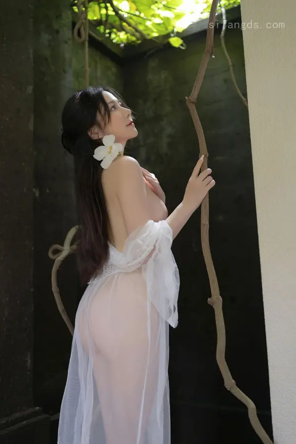 Vol. 10173 鱼子酱Fish《私购流出》(120P)