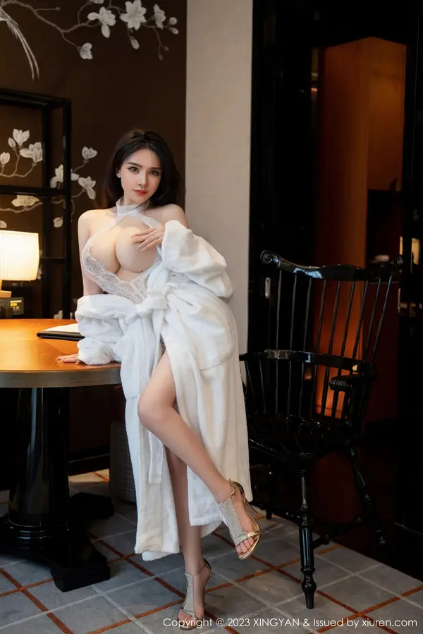 Vol. 0220 潘娇娇(77P)