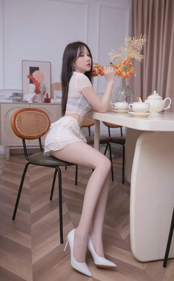 Vol. 5073 内部私购《郁金香的夏天》(120P)