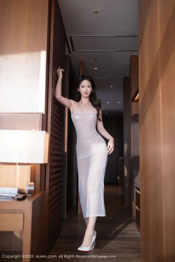 Vol. 09994 唐安琪(82P)