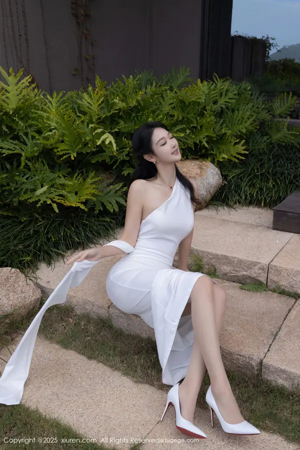 Vol. 11109 唐安琪(78P)