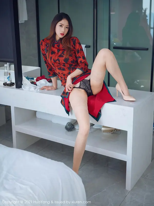 Vol. 0369 方子萱(51P)