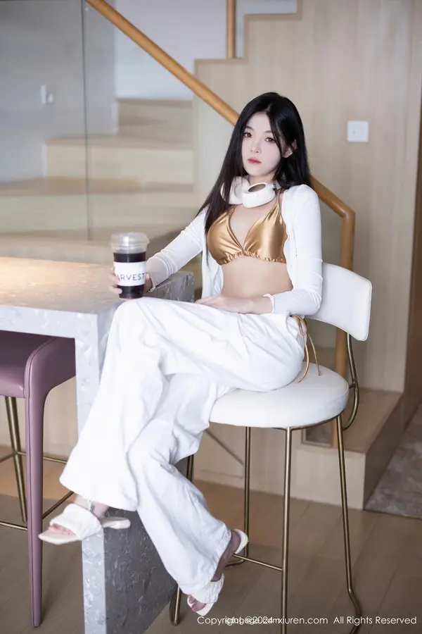 Vol. 09262 初梦瑶(84P)