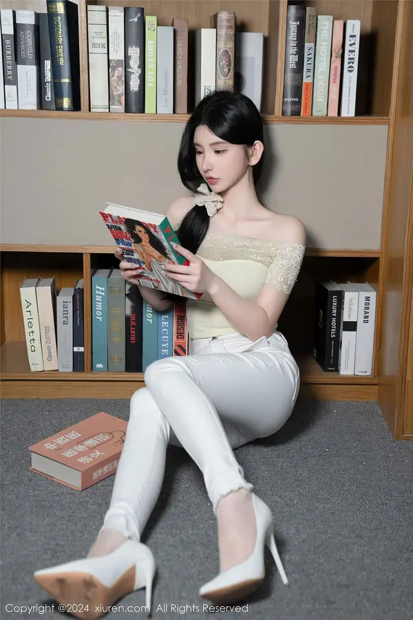 Vol. 08633 周于希Sally(92P)