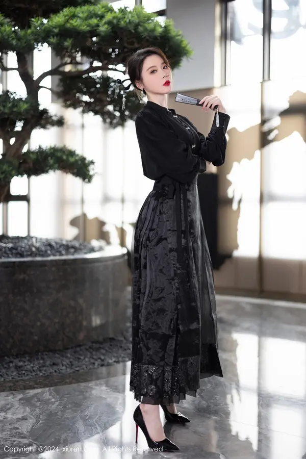 Vol. 08465 梦心玥(83P)