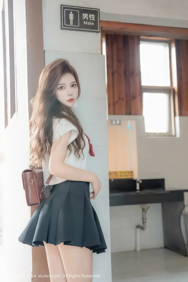 Vol. 08948 拍黄瓜girl(82P)