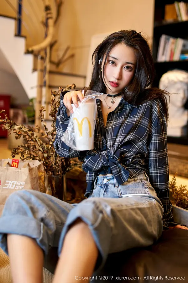 Vol. 01847 Betty林子欣(43P)