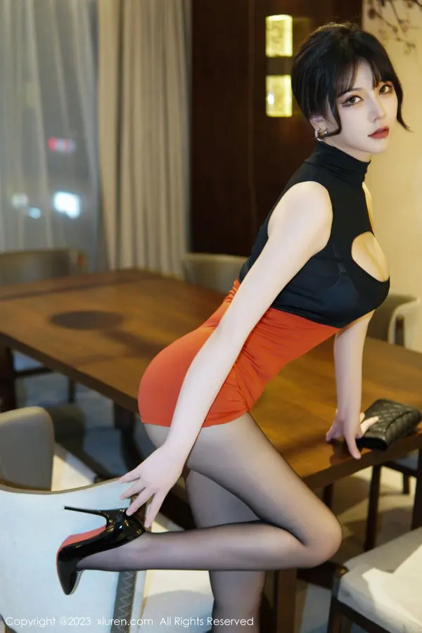 Vol. 06075 桃桃子_(78P)