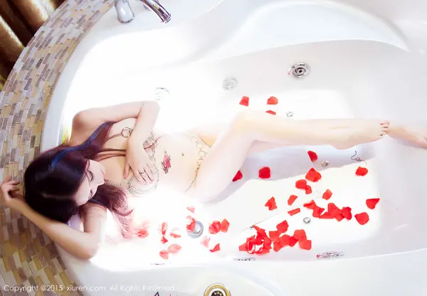 Vol. 00411 邹晶晶女王(51P)