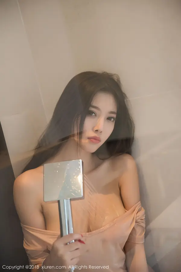 Vol. 01222 杨晨晨sugar(81P)