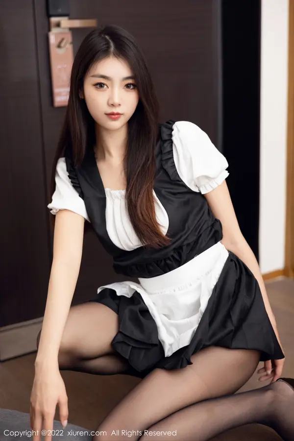 Vol. 05706 可乐Vicky(61P)