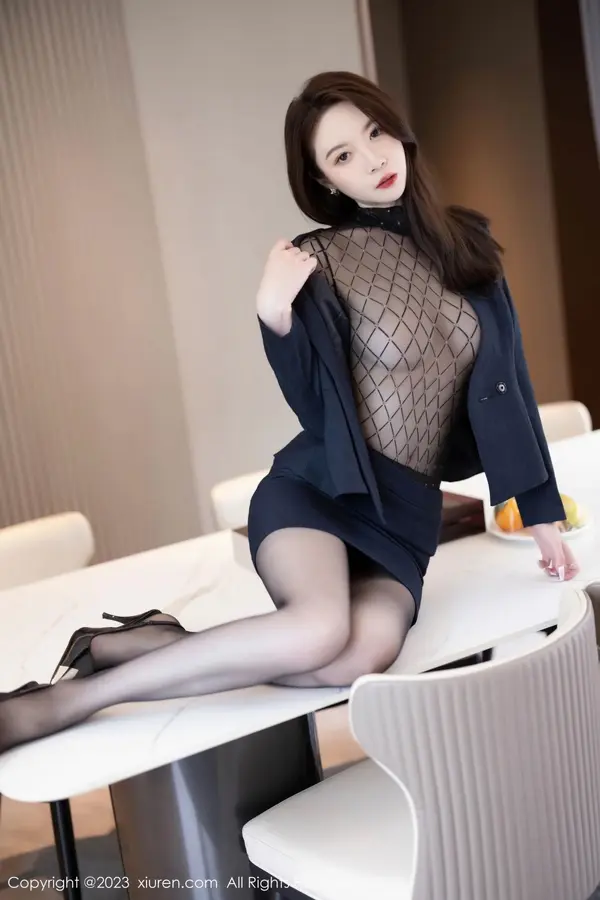 Vol. 06914 梦心玥(90P)